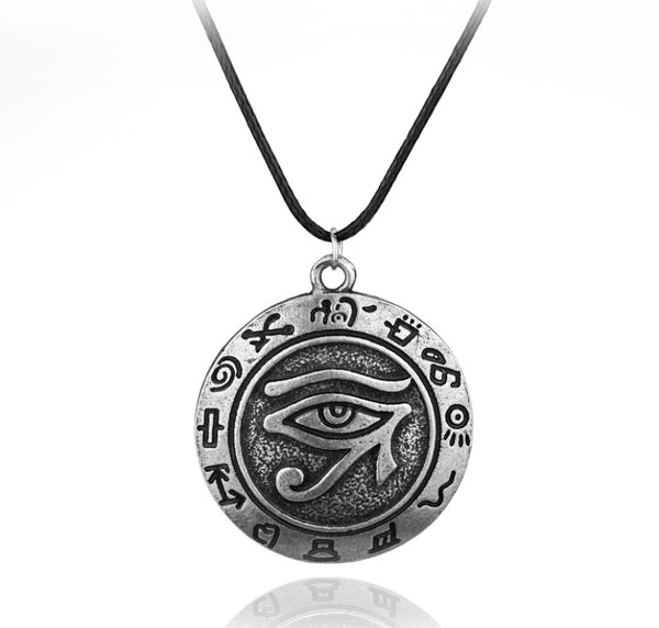 Vintage - The Eye of Horus Necklace (Ancient Egyptian)